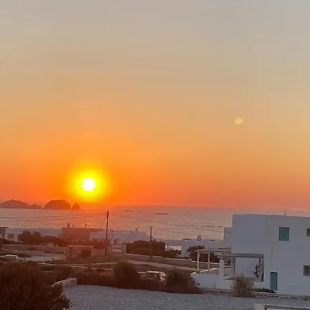 Sunset Seaview Retreat Szarakíniko